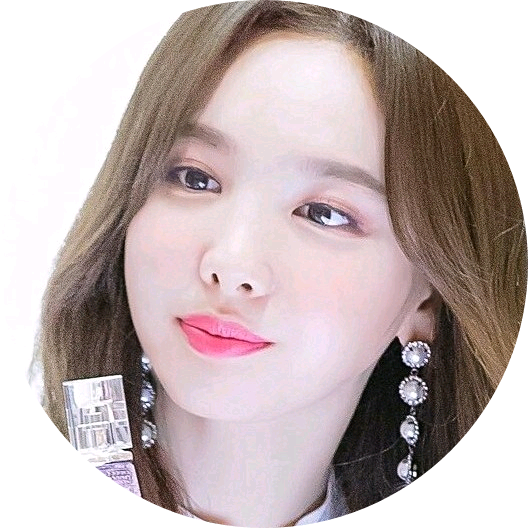 나연 image