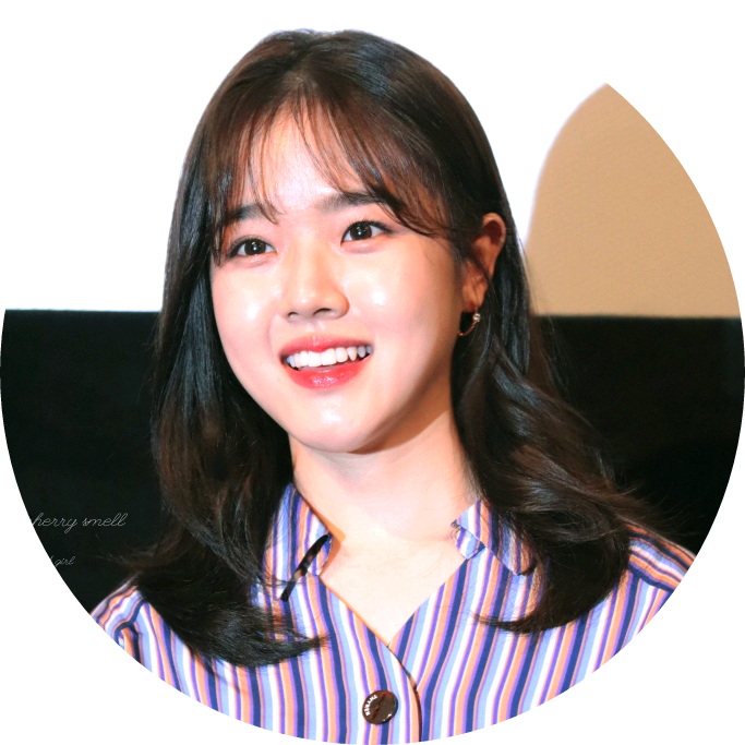 옆반여자애 image