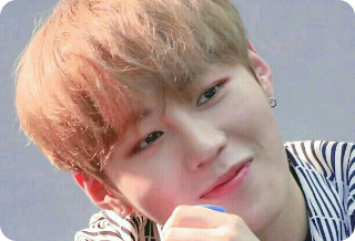 꿀피부 하성우이~ thumbnail