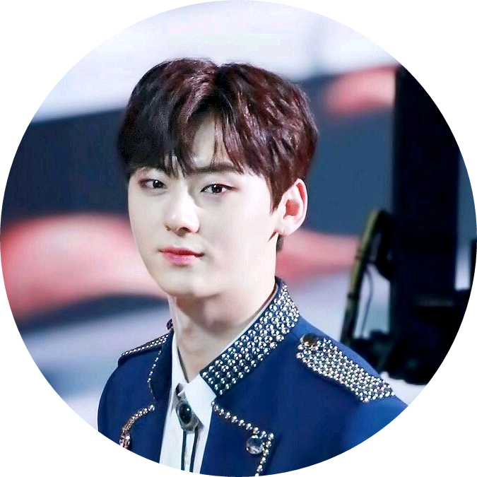 황민현 image
