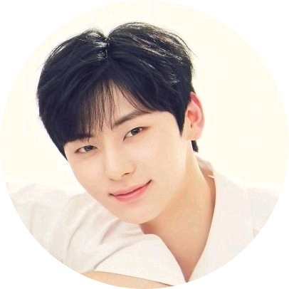 황민현 image
