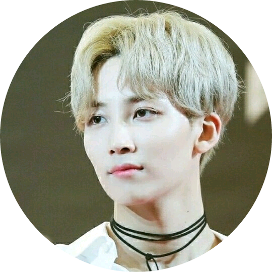윤정한 image
