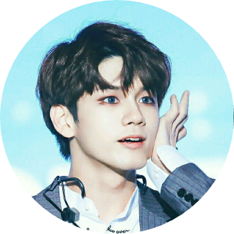 옹성우 image