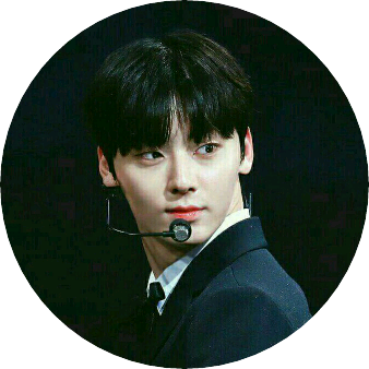 황민현 image