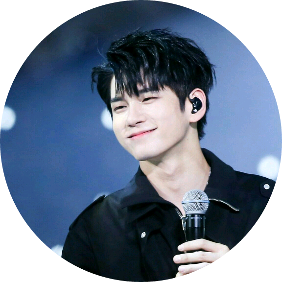 옹성우 image