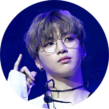 강다니엘 "왕" image