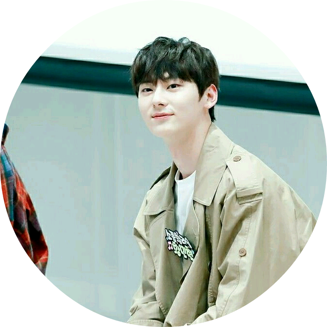 황민현 image