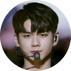 성우 image