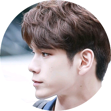 옹성우 image