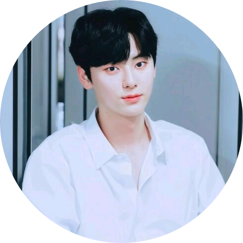 황민현 image
