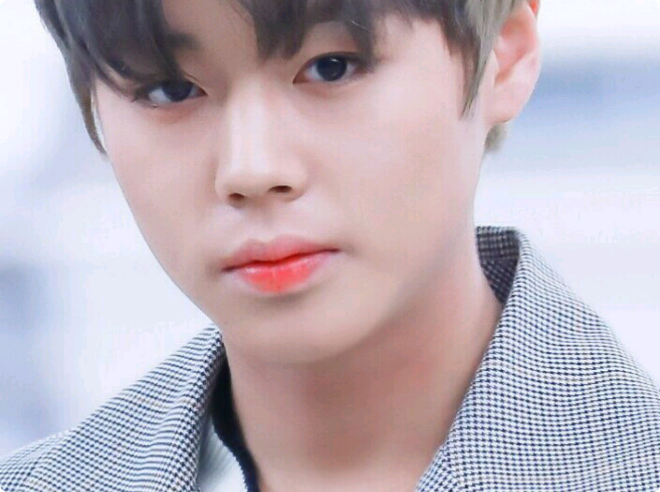 Mi identidad es... thumbnail