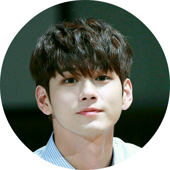 옹성우 image