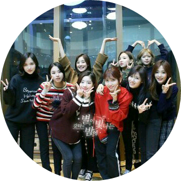 트와이스 완전체 image