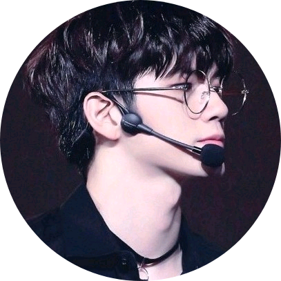 옹성우 image
