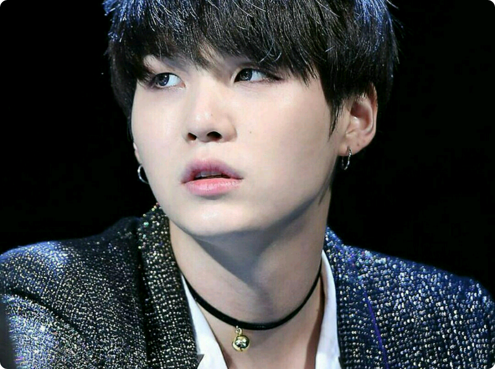 방탄숙소에 반인반수한마리! thumbnail