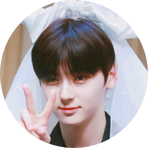 황민현 image