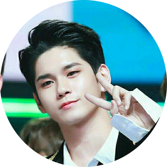 옹성우 image