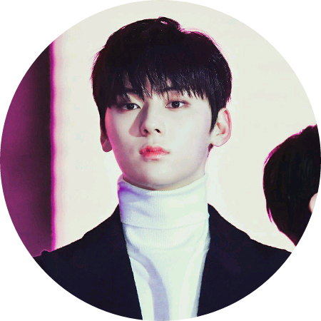 황민현 image