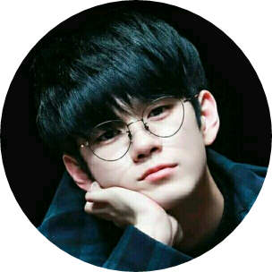 옹성우 image