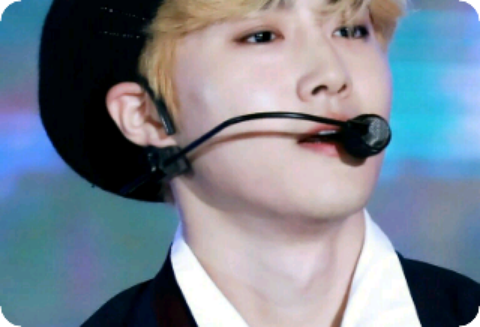 우리학교 선도부  , 김준면 . thumbnail