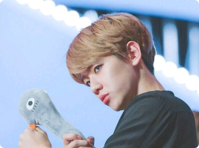 보고싶었다 , 김여주 . thumbnail