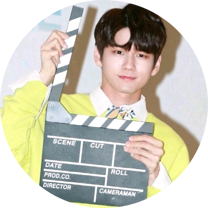옹성우 image