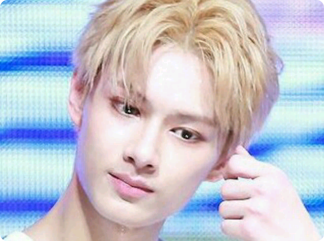 일진과 왕따의 연얘 thumbnail