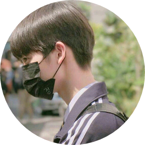 진영 image