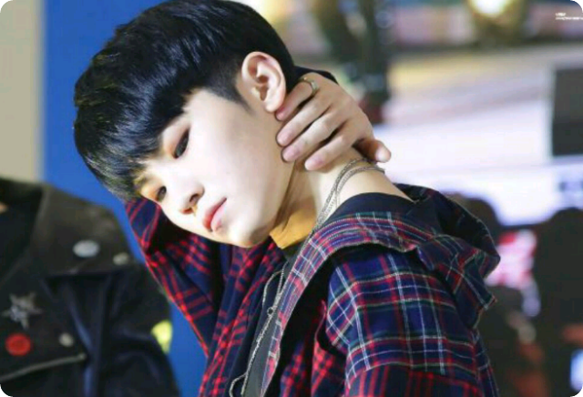 和私生子約會 thumbnail