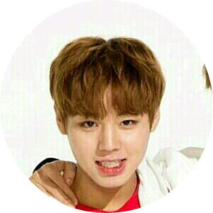 아까 그 잘생긴남자 image