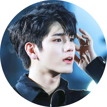 옹성우 image