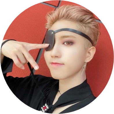 지성(의사/우드향) image