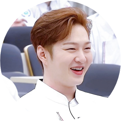 이창섭(양호선생님) image