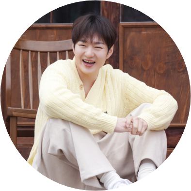 창섭(뱀파이어) image