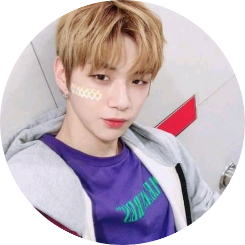 강다니엘 / 22 image