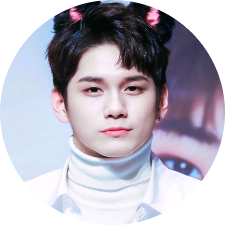 옹성우 image