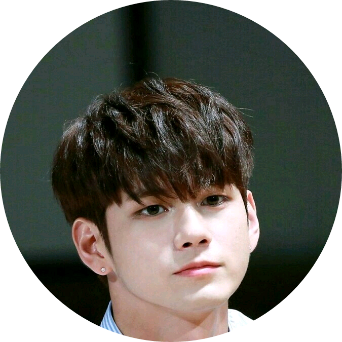 옹성우 image