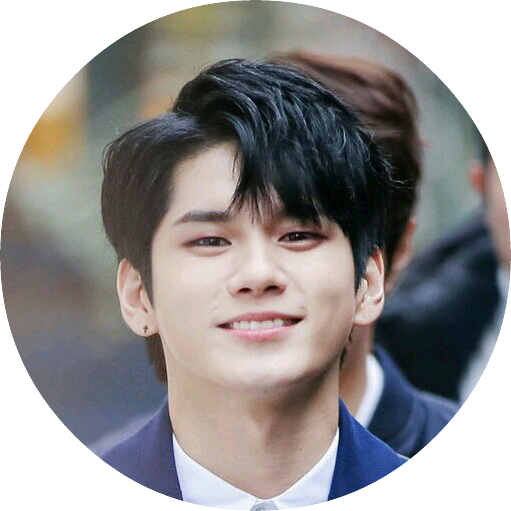 옹성우 image