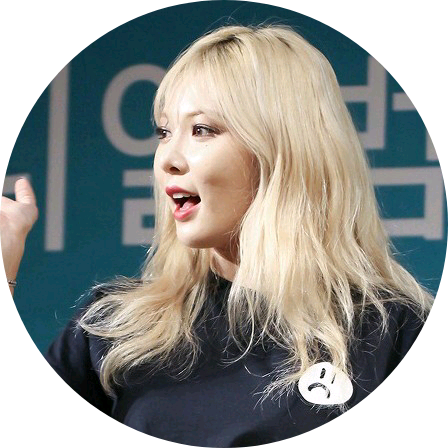 채윤 image