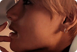 政治婚姻？别开玩笑了。 thumbnail