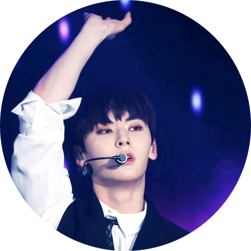 민현 image