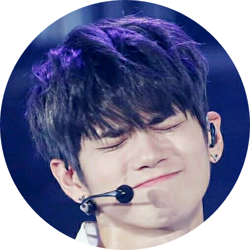 옹성우 image