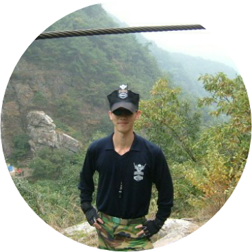 교관 image