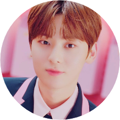 황민현 image