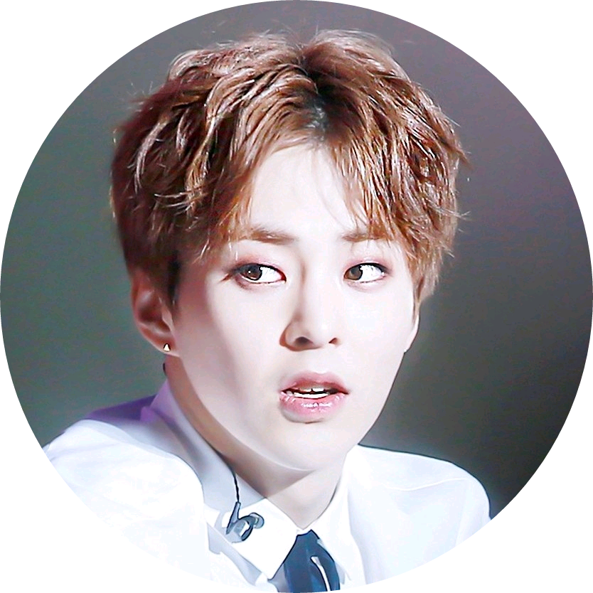 기자(시우민) image