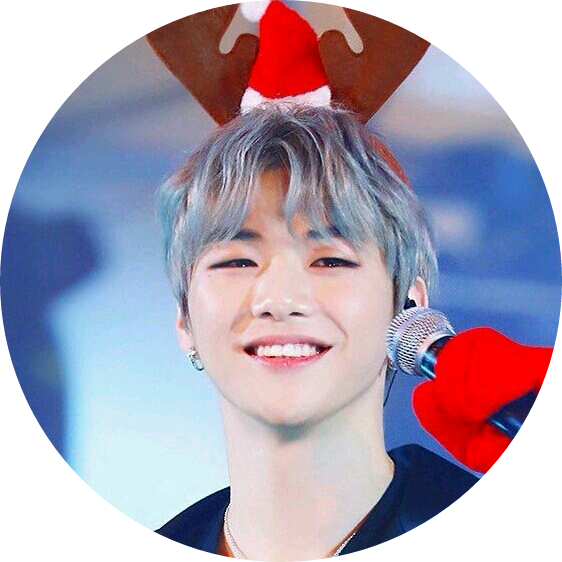 잘생긴 청년 주례 image