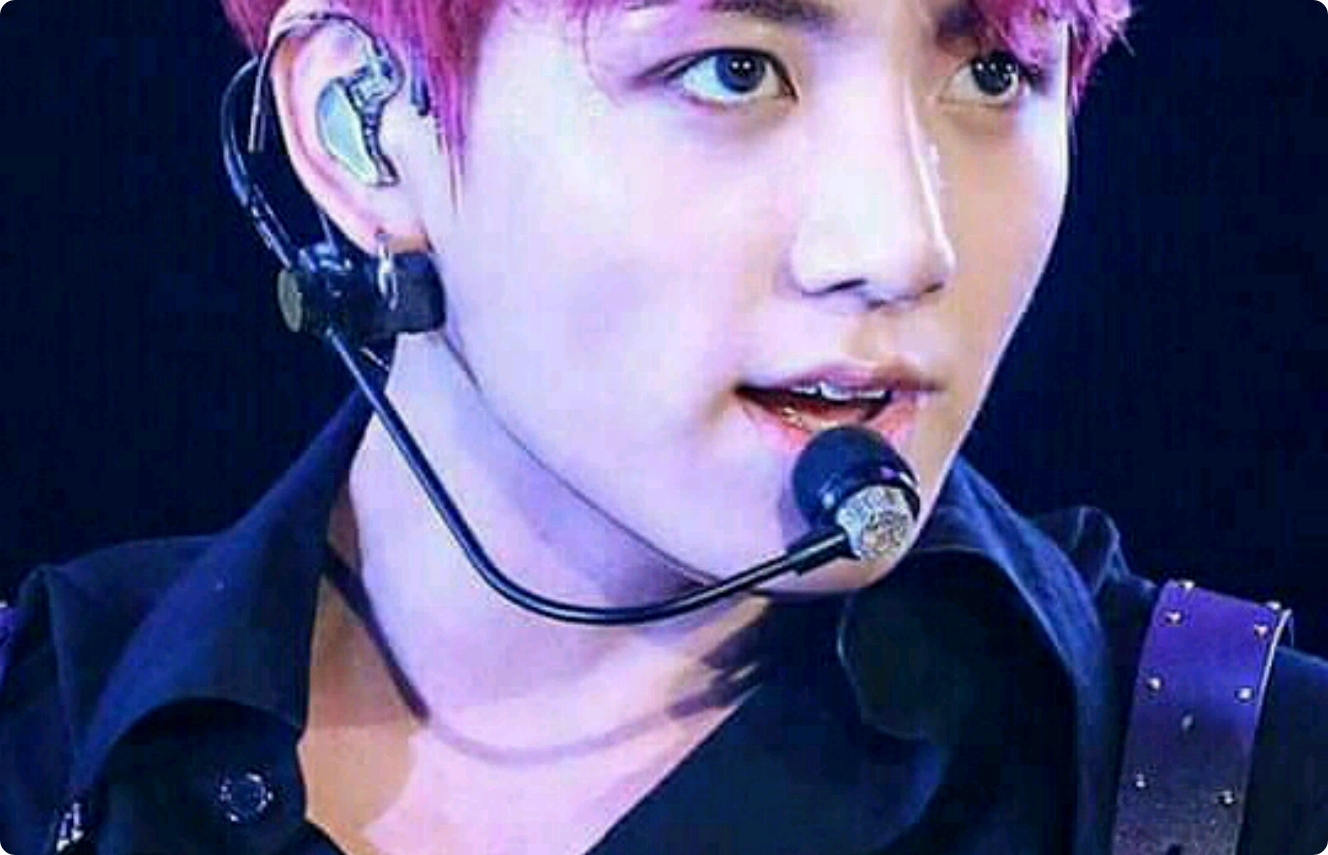 Hắn là một con sói và tôi là người giao hàng của hắn. thumbnail