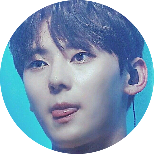 황민현 image