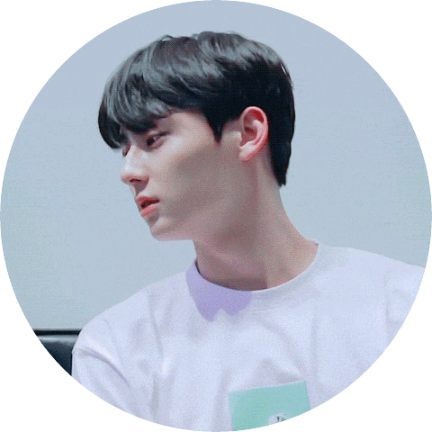 황민현 image