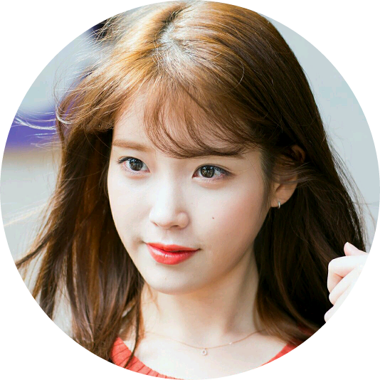 김채원 image